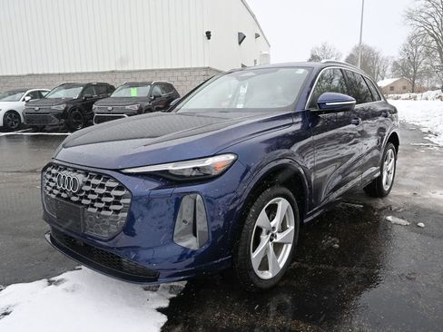 New 2025 Audi Q5 Prestige image 4