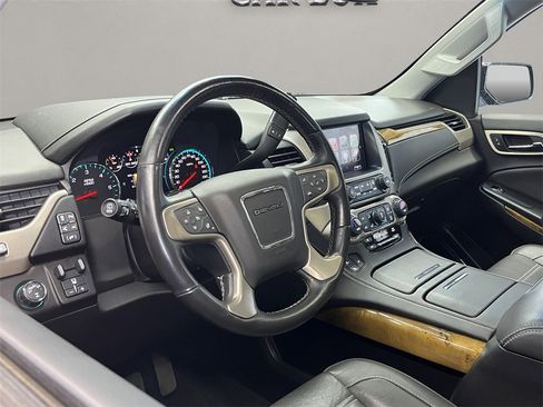 Used 2017 GMC Yukon XL Denali w/ Open Road Package image 17
