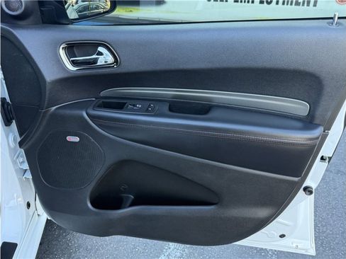 Used 2018 Dodge Durango R/T w/ Technology Group image 36