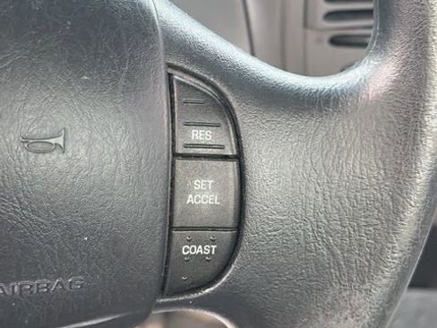 Used 1998 Ford F150 XLT AWD/4WD image 26