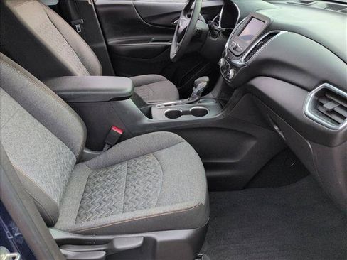 Certified 2022 Chevrolet Equinox LT FWD image 27