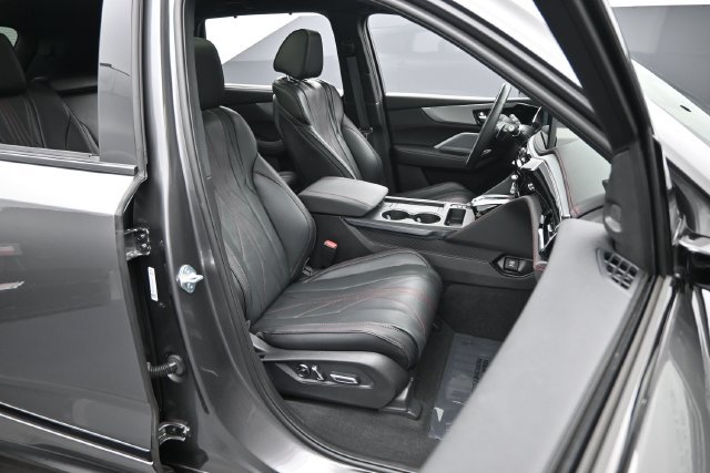 Used 2026 Acura MDX A-Spec w/ Advance Package AWD/4WD image 34