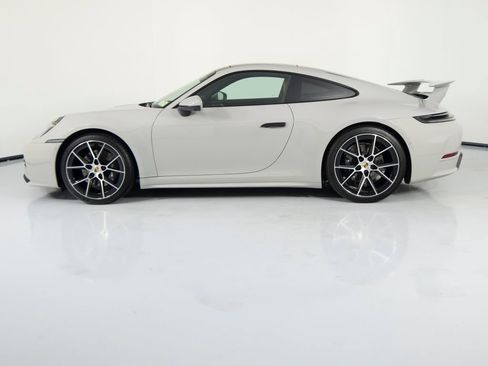 Certified 2025 Porsche 911 Carrera RWD image 7