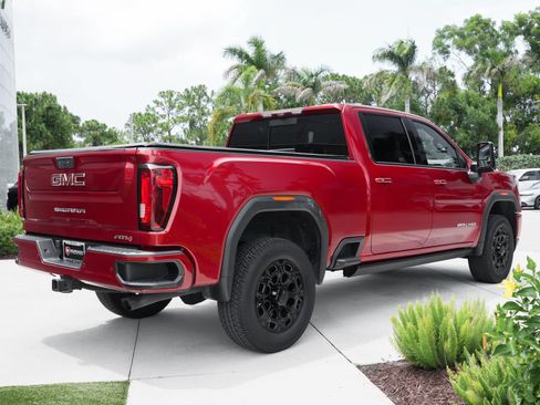 Used 2021 GMC Sierra 2500 AT4 w/ AT4 Premium Plus Package AWD/4WD image 27