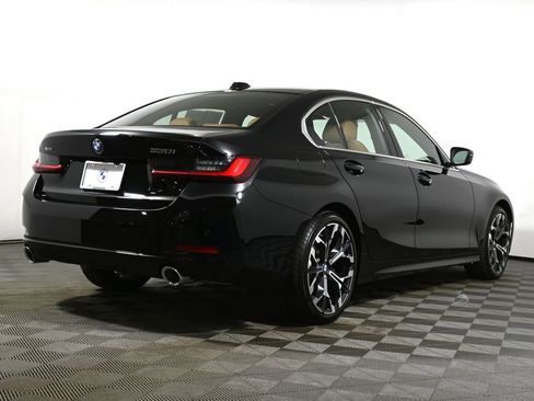Certified 2025 BMW 330i xDrive Sedan w/ Premium Package AWD/4WD image 7