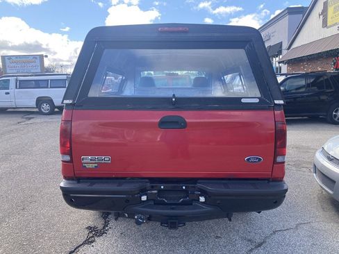 Used 2006 Ford F250 2WD Regular Cab Super Duty image 4
