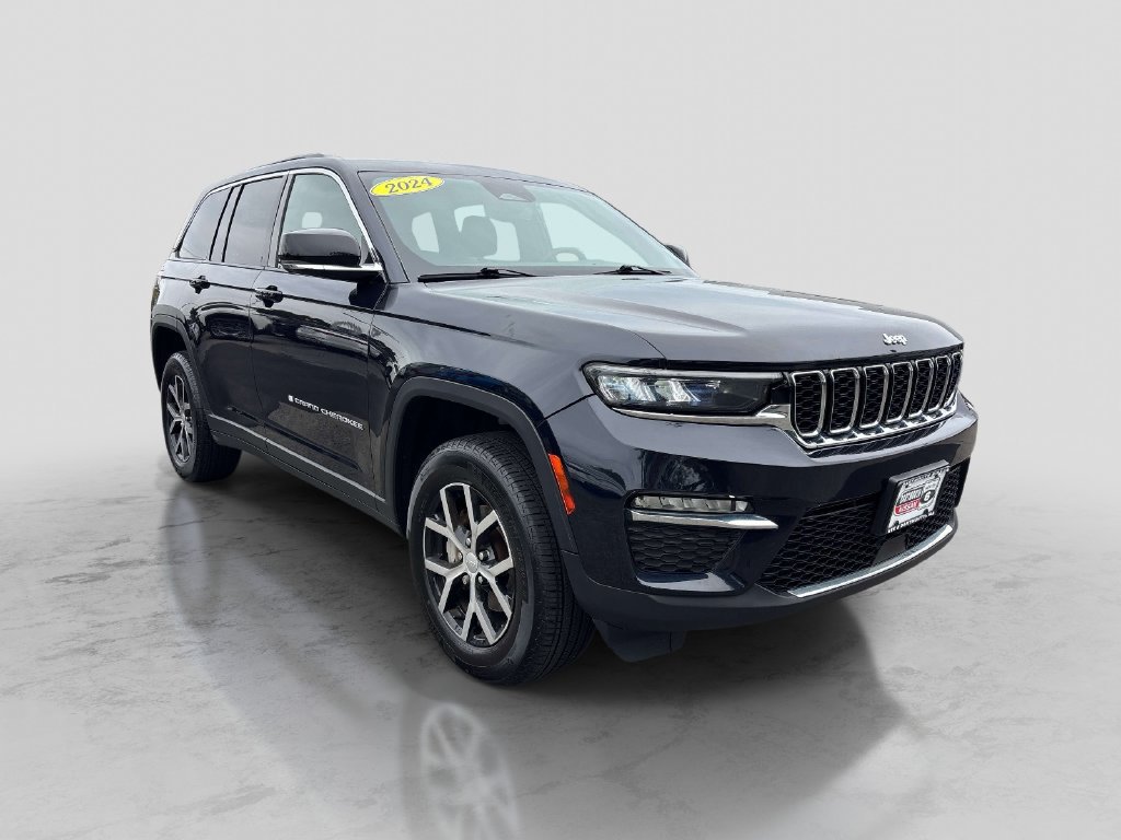 Used 2024 Jeep Grand Cherokee Limited AWD/4WD image 7