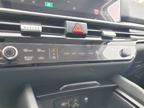 New 2026 Kia Sportage S image 22