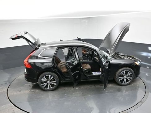 Used 2023 Volvo XC60 B5 Plus w/ Climate Package image 41
