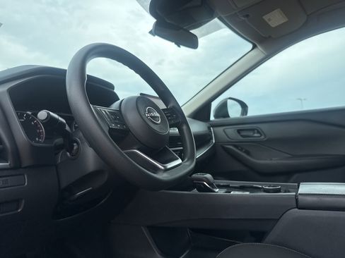 Certified 2024 Nissan Rogue S image 42