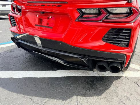 Used 2020 Chevrolet Corvette Stingray Coupe w/ Engine Appearance Package RWD image 21