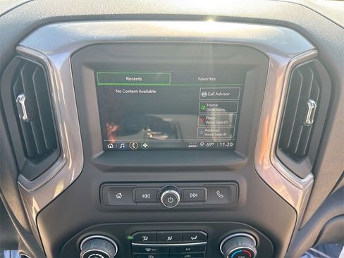 Used 2025 Chevrolet Silverado 1500 W/T image 27