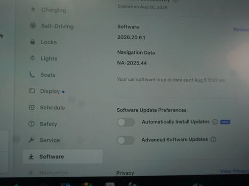 Used 2021 Tesla Model Y Performance AWD/4WD image 17