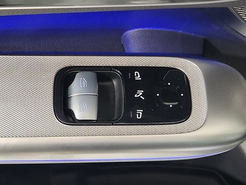 New 2026 Mercedes-Benz CLE 300 4MATIC Coupe image 16