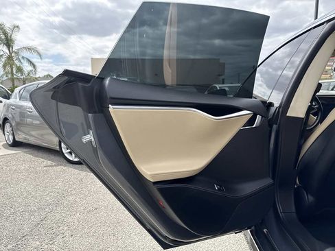 Used 2014 Tesla Model S 85 RWD image 9