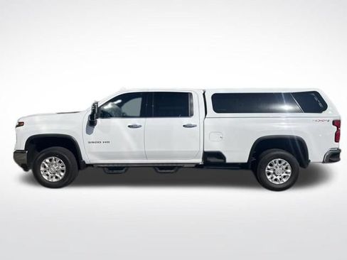 Used 2024 Chevrolet Silverado 3500 LTZ AWD/4WD image 5