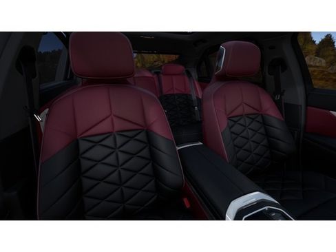 New 2026 BMW 740i image 11