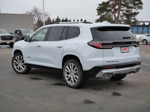 New 2026 GMC Acadia Denali w/ Super Cruise Package image 2