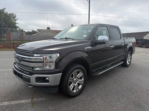 Used 2018 Ford F150 Lariat w/ Equipment Group 502A Luxury AWD/4WD image 7