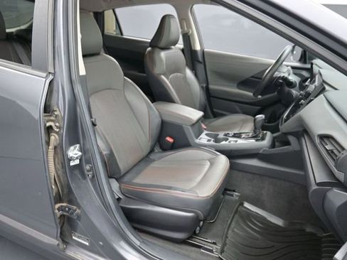 Used 2024 Subaru Crosstrek 2.5i Limited w/ Crosstrek Mirror Package AWD/4WD image 29