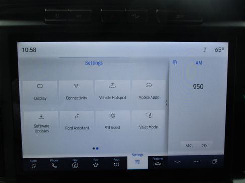 Used 2023 Ford F150 Lariat image 34