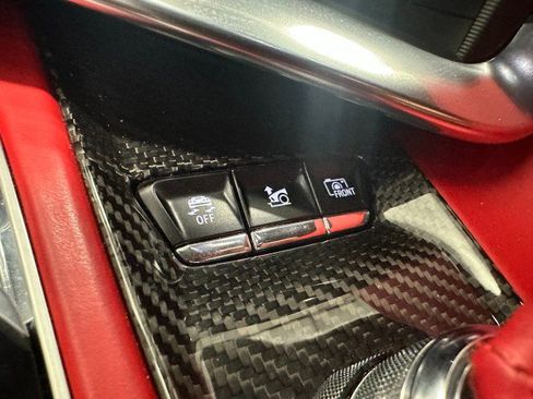 Used 2022 Chevrolet Corvette Stingray Premium Cpe w/ Z51 Performance Package RWD image 27
