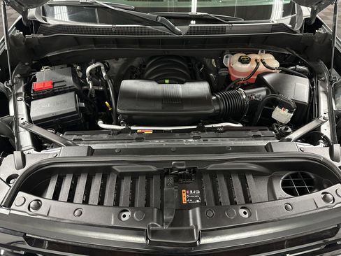 Used 2025 Chevrolet Silverado 1500 RST w/ Convenience Package II AWD/4WD image 34