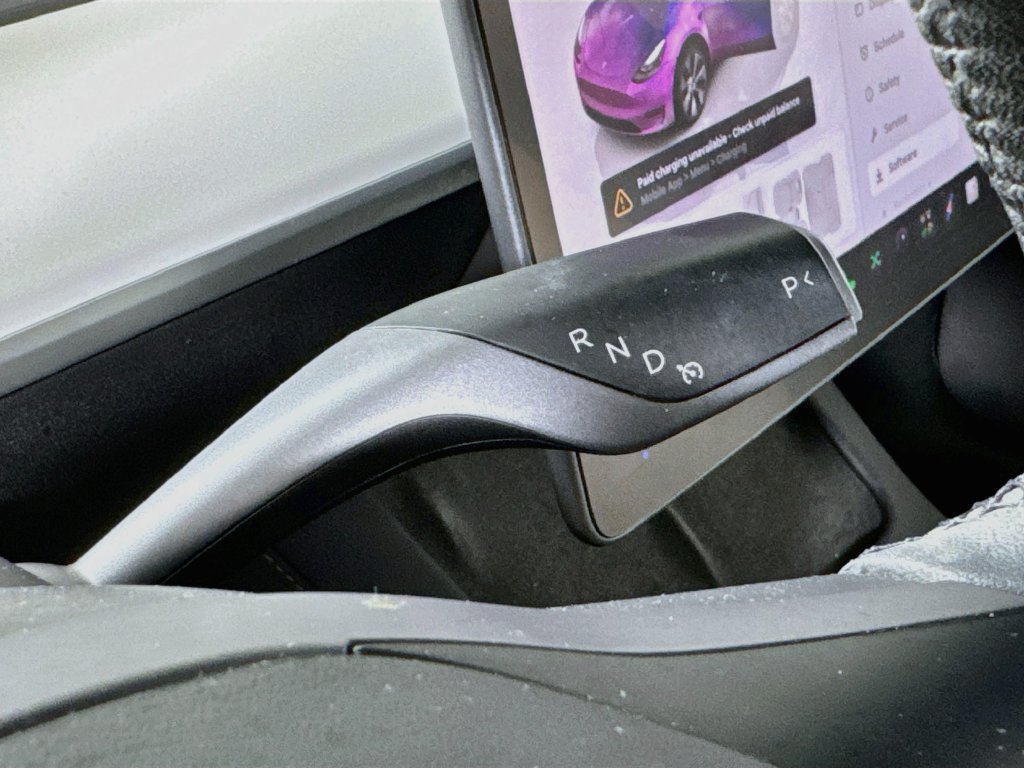 Used 2023 Tesla Model Y Long Range AWD/4WD image 16