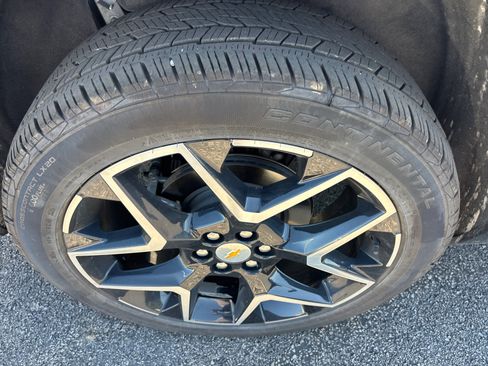 Used 2026 Chevrolet Traverse High Country w/ LPO, Floor Liner Package AWD/4WD image 10