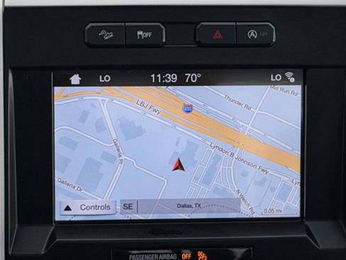 Used 2018 Ford F150 Lariat w/ Equipment Group 502A Luxury image 16