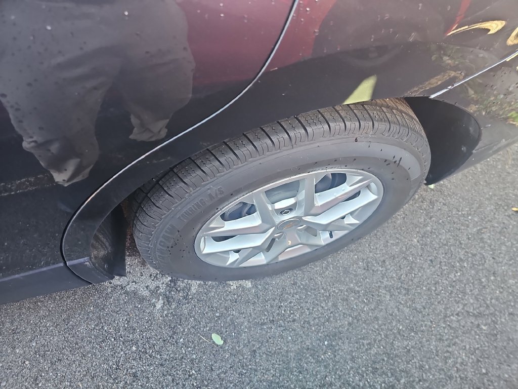Used 2023 Chevrolet Equinox LT AWD/4WD image 10