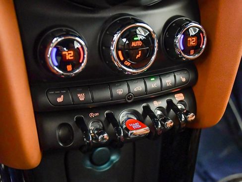 Certified 2023 MINI Cooper S w/ Signature Upholstery Package image 27