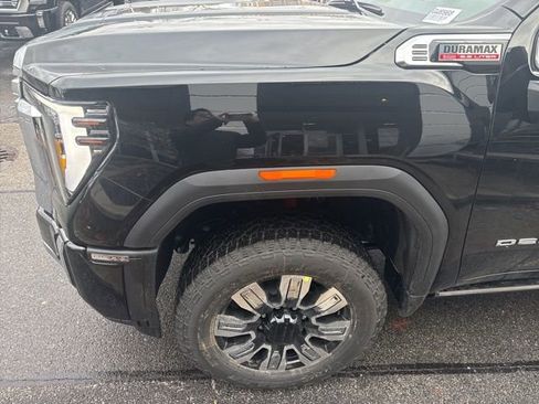 New 2026 GMC Sierra 2500 Denali w/ Denali Reserve Package image 4