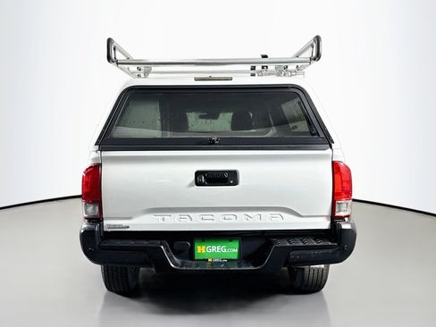 Used 2021 Toyota Tacoma SR RWD image 8