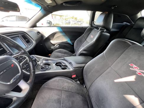Used 2016 Dodge Challenger R/T Plus image 34