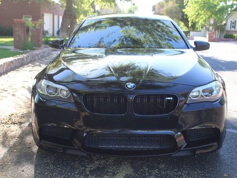 Used 2013 BMW M5 image 43