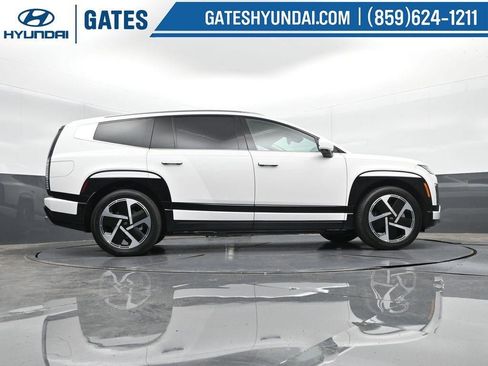 New 2026 Hyundai Ioniq 9 Limited image 50