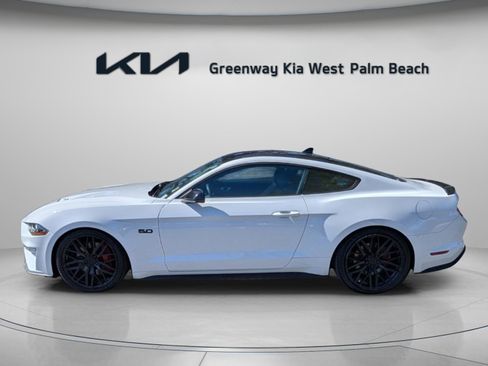 Used 2021 Ford Mustang GT Premium w/ Equipment Group 401A image 4