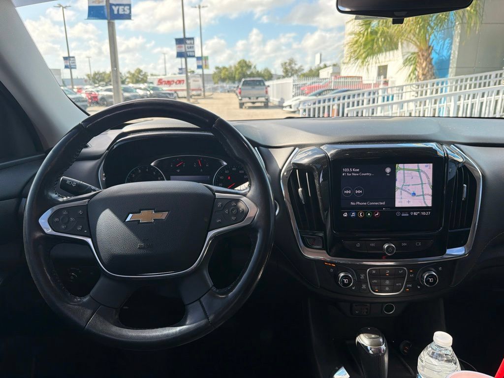 Used 2020 Chevrolet Traverse Premier w/ Redline Edition FWD image 13