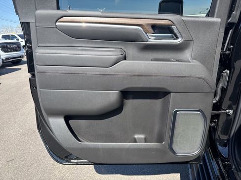 New 2026 Chevrolet Silverado 2500 High Country w/ High Country Premium Package image 31