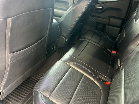 Used 2019 Chevrolet Silverado 1500 Custom Trail Boss w/ Custom Convenience Package AWD/4WD image 15