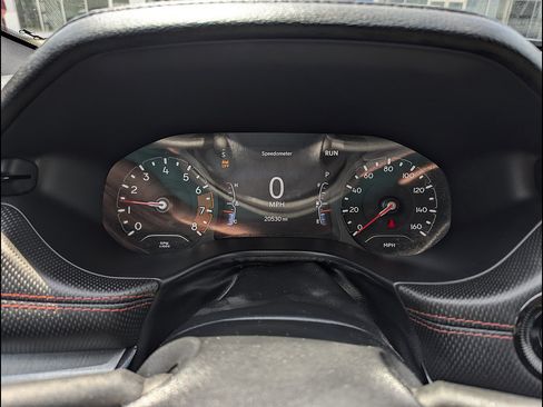 Used 2023 Jeep Compass Trailhawk AWD/4WD image 2