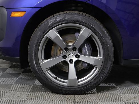 Used 2022 Porsche Macan image 26