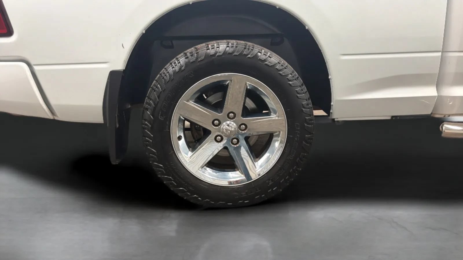Used 2017 RAM 1500 Express w/ Express Value Package RWD image 24