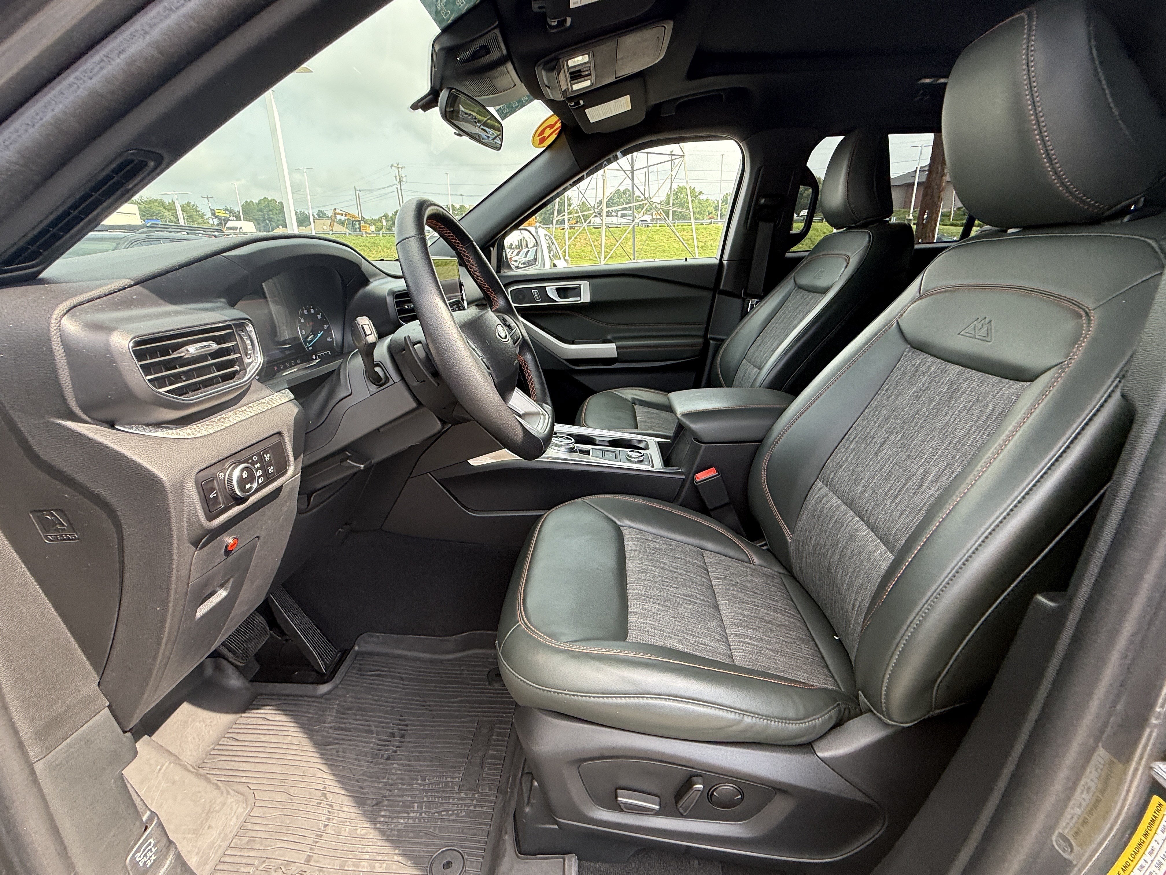 Used 2023 Ford Explorer Timberline AWD/4WD image 8