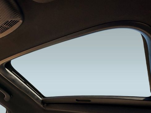 Used 2022 MINI Cooper Clubman John Cooper Works image 15