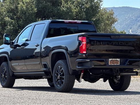 New 2025 Chevrolet Silverado 3500 High Country w/ High Country Premium Package image 6