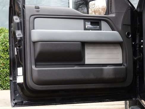 Used 2014 Ford F150 XLT w/ Equipment Group 302A Luxury image 35