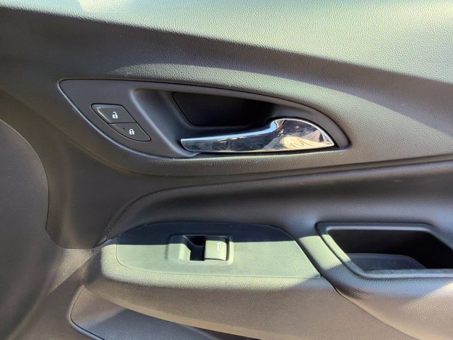 Used 2019 Chevrolet Equinox LT FWD image 32