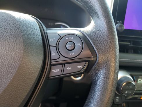 Certified 2025 Toyota RAV4 XLE AWD/4WD image 23